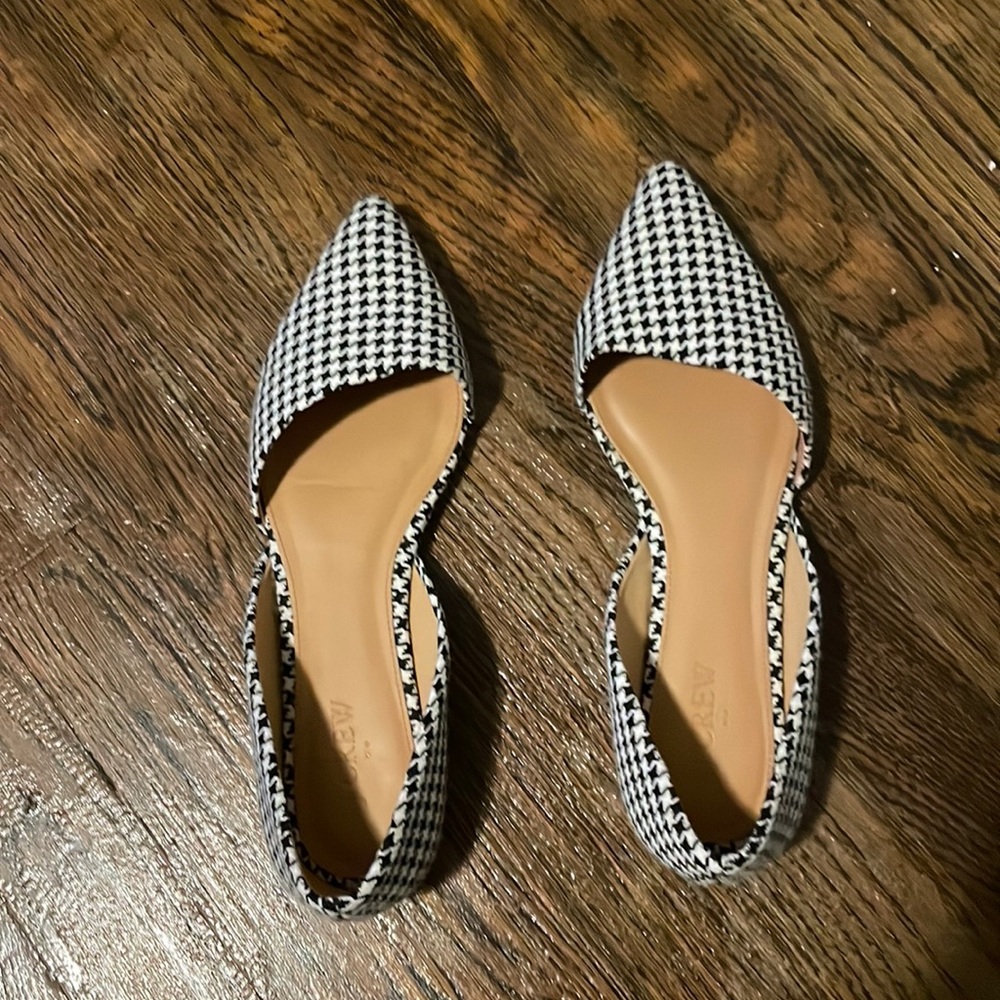 D’Orsay Flats